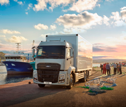 Ford Trucks 1833DC